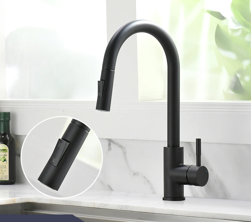 Kitchen Faucet Brushed Nickel Color Surface Hot and Cold Water Faucet Kitchen Sink Faucet Pull-out Kitchen Faucet Single Hole