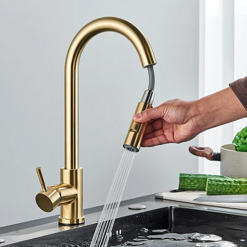 Quyanre Brushed Gold Kitchen Faucet Pull Out Kitchen Sink Water Tap Single Handle Mixer Tap 360 Rotation Kitchen Shower Faucet